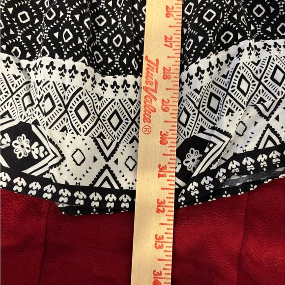 H&M Black and White Patterned Mini Dress - Picture 4 of 6